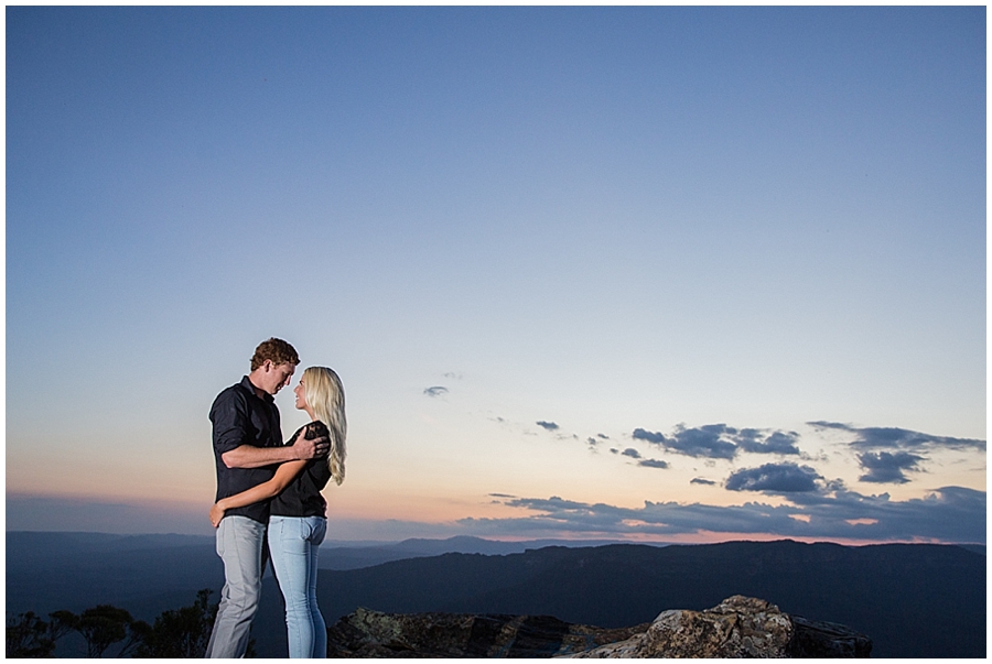 Blue Mountains Wedding Photographer, Mudgee Wedding Photographer, Blue Mountains Couple Session, Sunset photography, Amazing Sunsets._1306