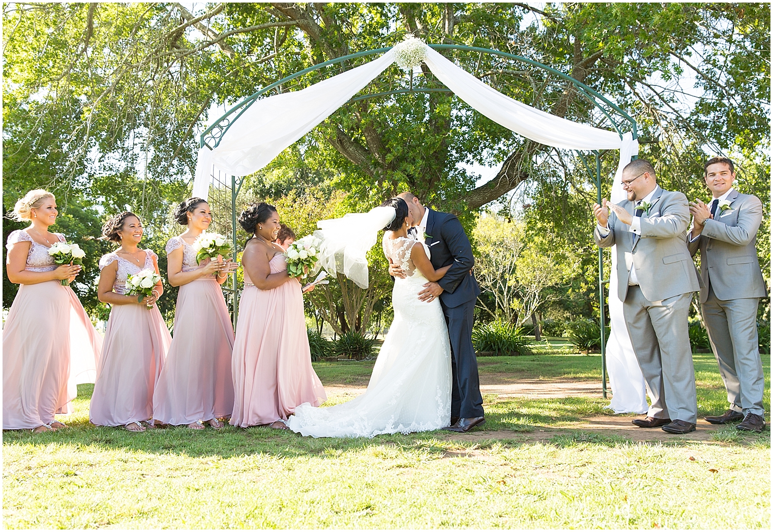 Sydney Wedding Photographer, The Kiss, Wedding Day Kiss, Bridal Party